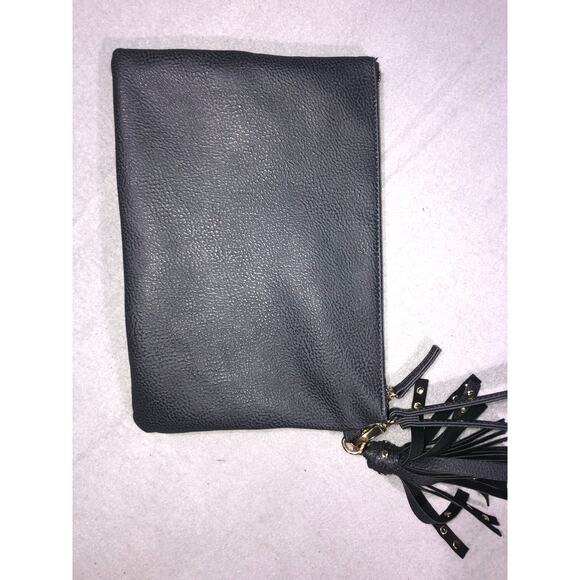 Steve Madden blue Studded Wristlet Clutch Tassel Bag Faux Leather Gold Zip - Picture 3 of 7